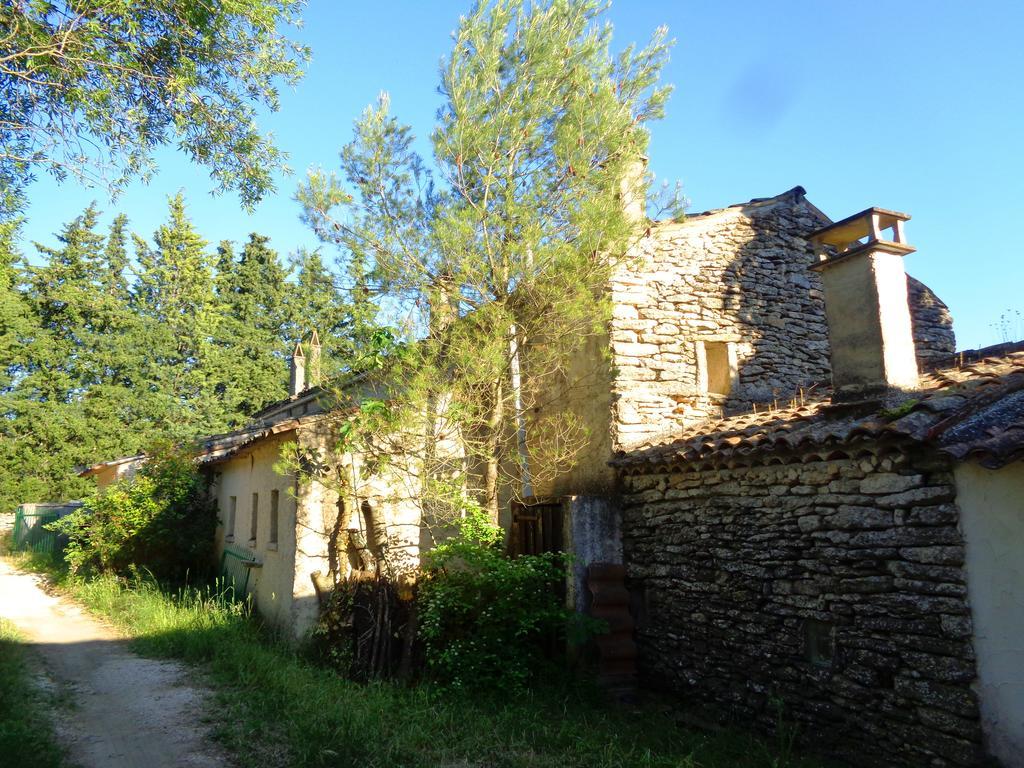 Le Mas Des Lilas Юзес Экстерьер фото